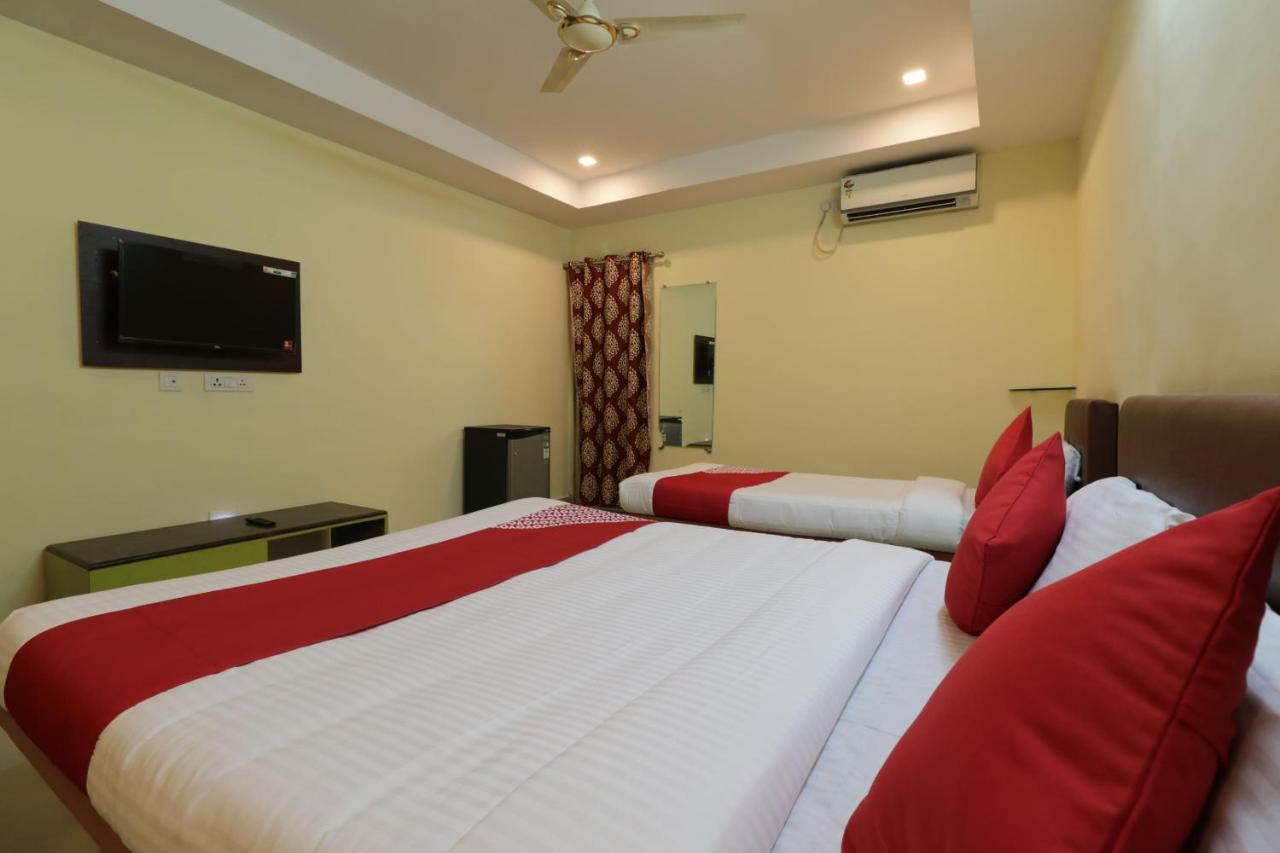 Oyo 29259 Hotel Rama Royal Nellore Exterior photo